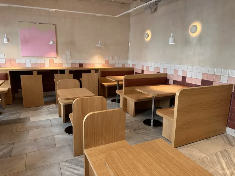 Dhaba Beas Dřevěná — fotografie