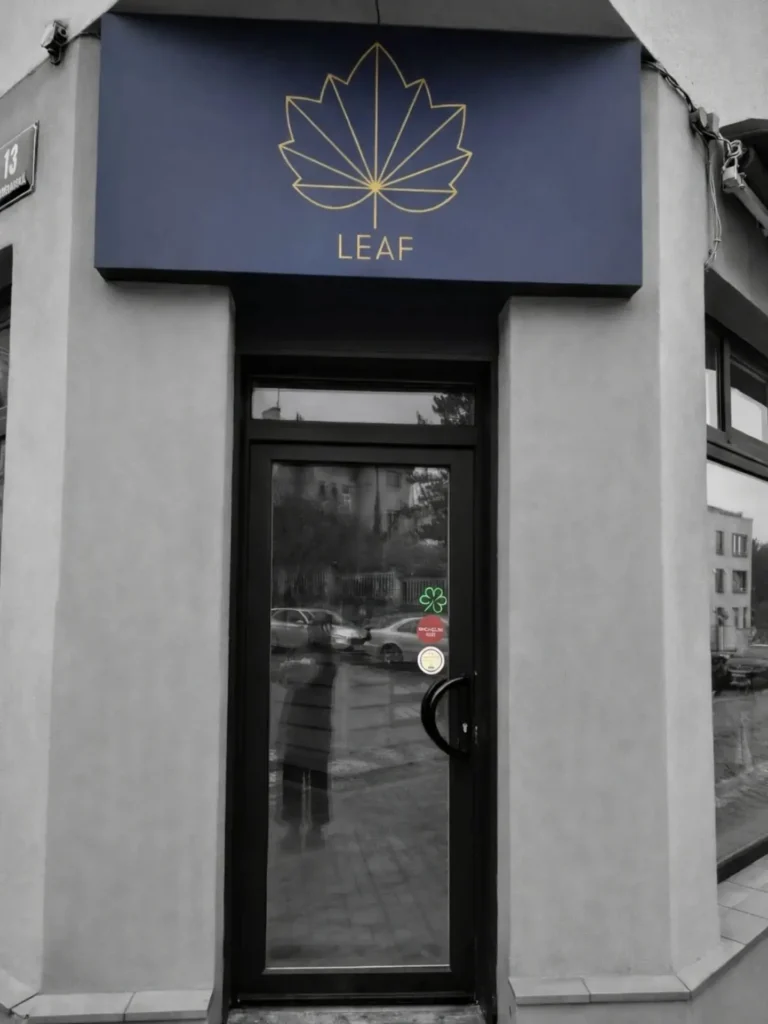 LEAF — fotografie